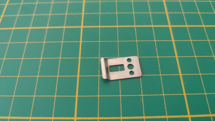 Fixation intérieur de porte pièce détachée miniature Burago Bburago Ferrari F40 1/18 1/18e 1/18ème # - photo numéro 2