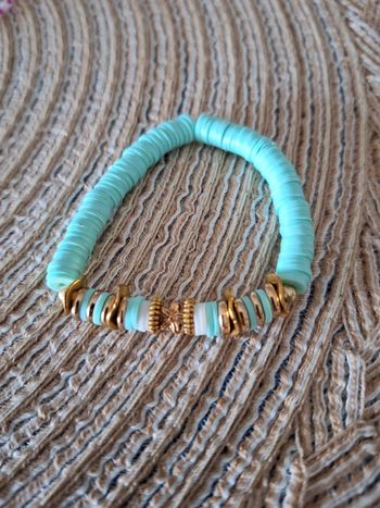 Bracelet en perles heishi