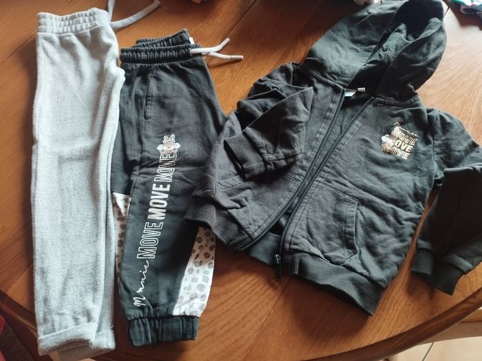 Lot vêtements fille 4 ans - photo numéro 5