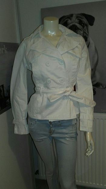 Veste blanche neuve