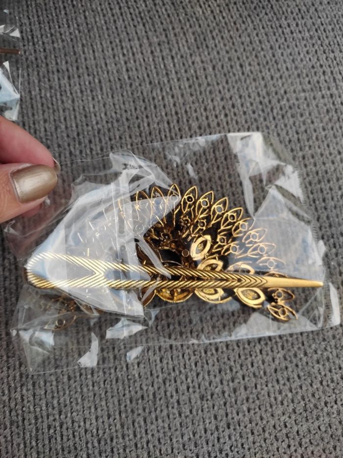 Barrette à cheveux - photo numéro 2