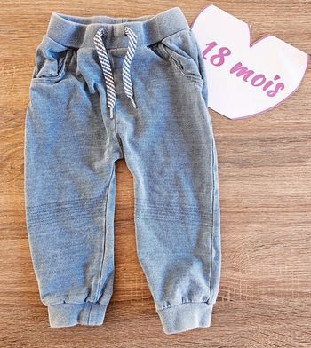Pantalon taille 18 mois
