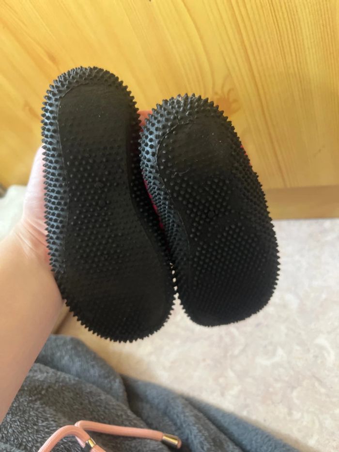 Chaussures aquatiques. - photo numéro 2