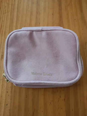 Trousse a bijoux ( maison dorée)