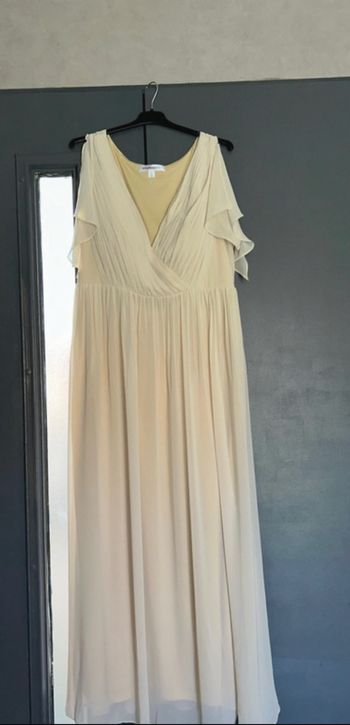 Robe de cérémonie