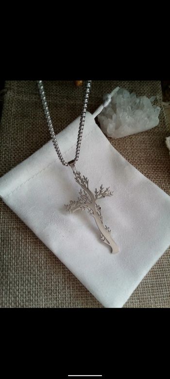 Collier arbre argentée