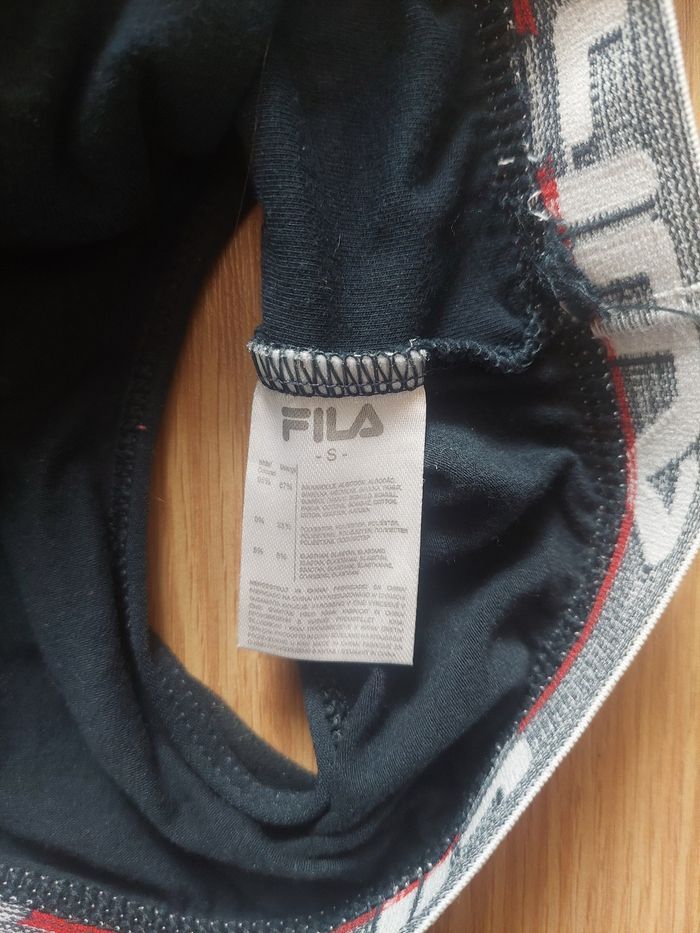 Lot 2 brassières de sport fille ado Fila T.S TBE 👟 - photo numéro 2
