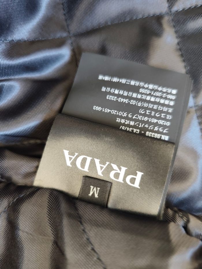 Veste chemise Prada Re nylon noir taille M neuf - photo numéro 6