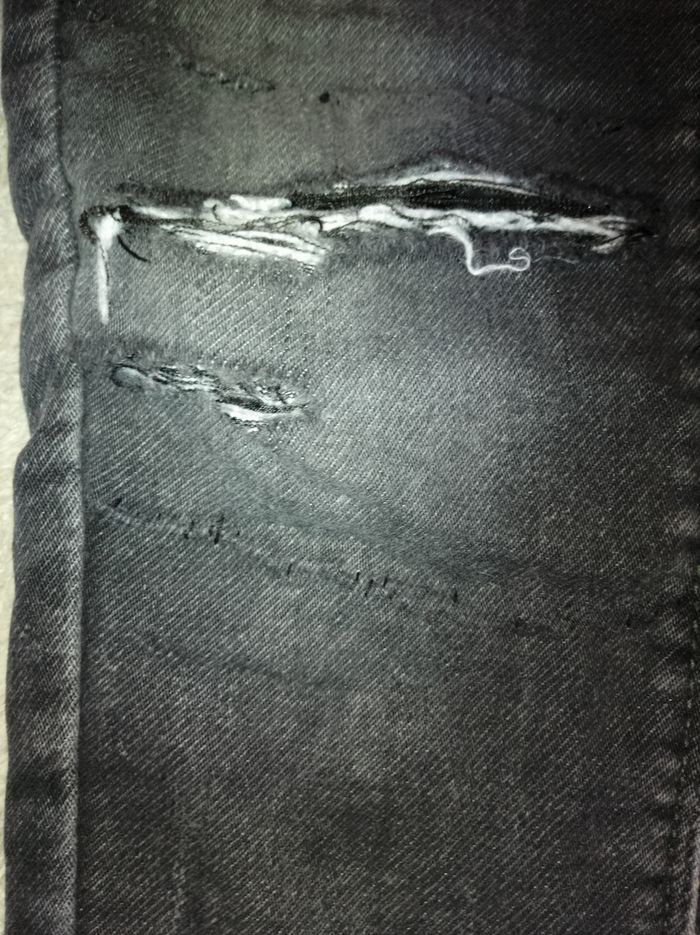 Jean troué - photo numéro 3