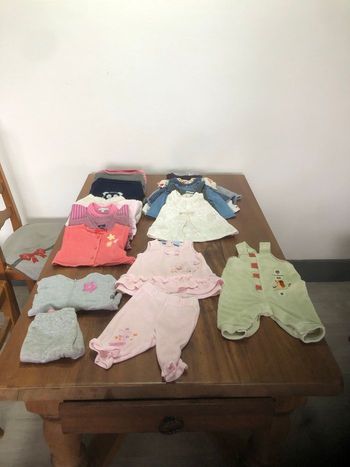 Lots de vêtements filles 3 mois