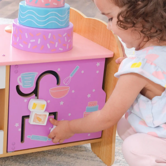 Cuisine Kidkraft Kitchenette licorne en bois, cuisine en bois, 21 accessoires inclus Neuve dans son - photo numéro 6