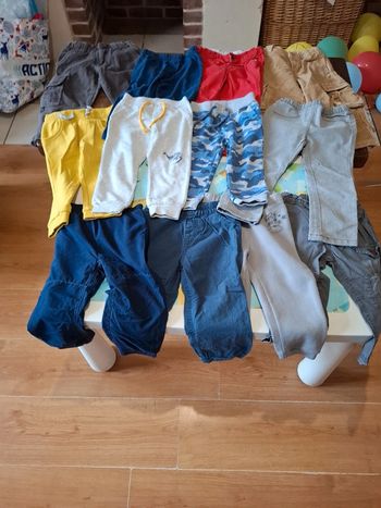 Lot 12 pantalons 24 mois