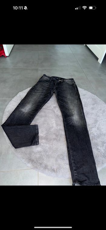 Jeans homme 30/32 jack&jones très bonne etat