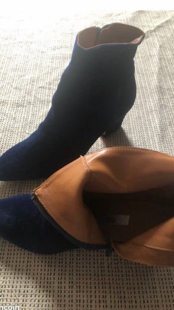 Bottines Mista Bleu Roi  Taille 39  Talons 6 cm