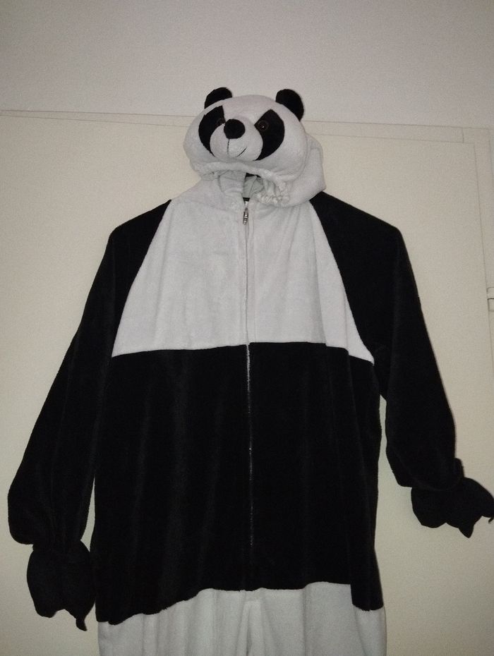 Déguisement combinaison panda taille 128 soit 8 ans - photo numéro 4