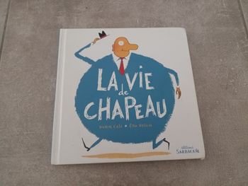 Livre la vie de chapeau