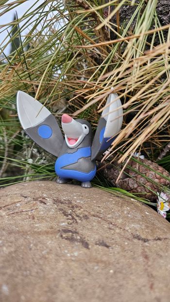 Super figurine Pokemon Nintendo rototaupe