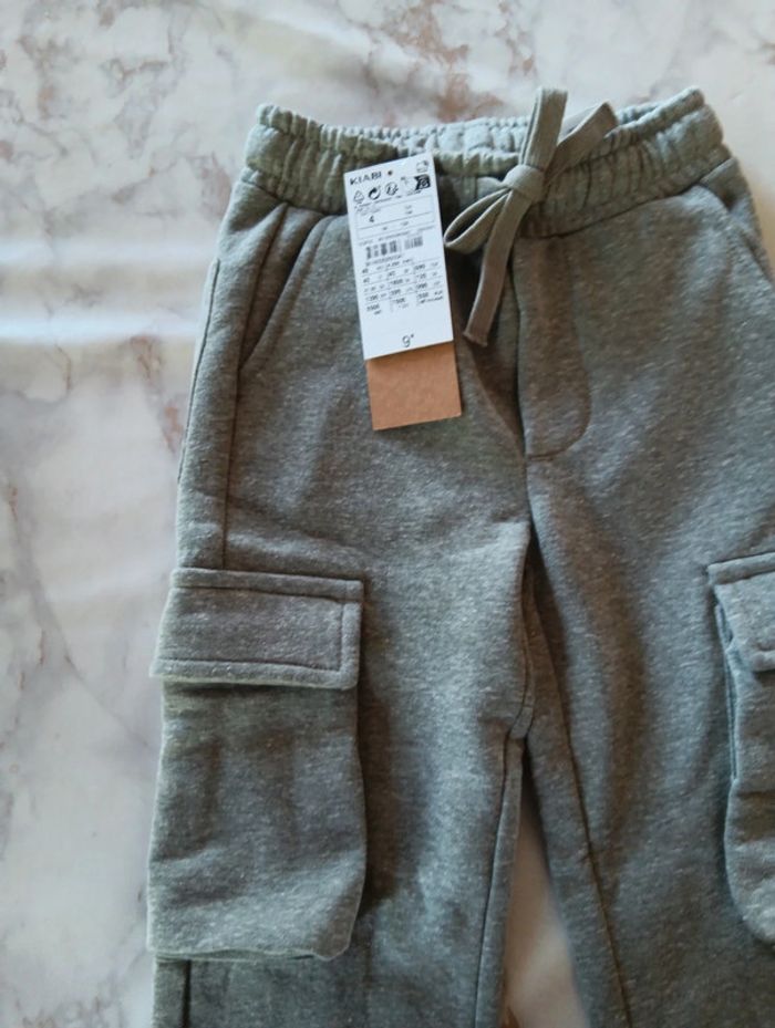 Pantalon 4 ans - photo numéro 2
