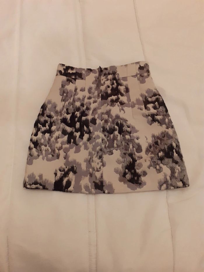 Jupe  H&M taille 34 - photo numéro 2