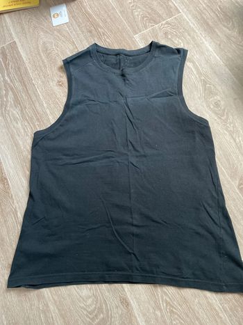 Tee shirt  sans manche