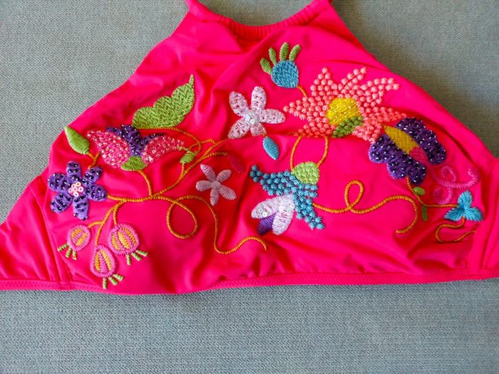 Haut de bikini brodé - Goldenpoint - Taille 80 : équiv. bonnet B/C, 90B FR – Neuf avec étiquette - photo numéro 4