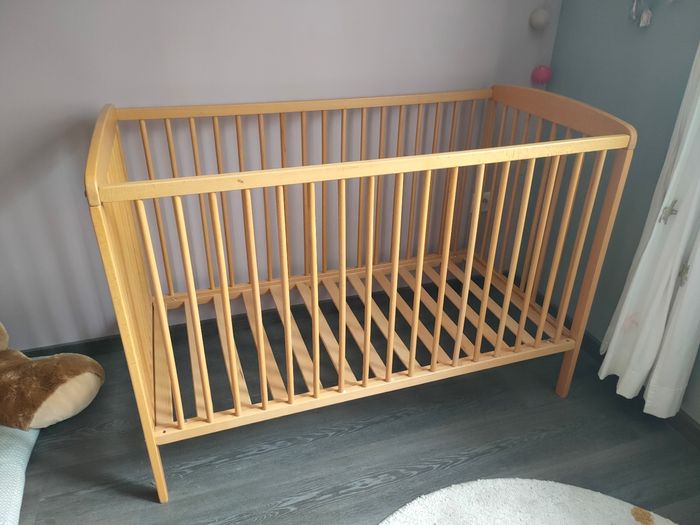 Lit bébé - photo numéro 2
