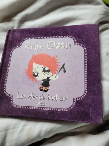 Ruby Gloom lrs clés du bonheur