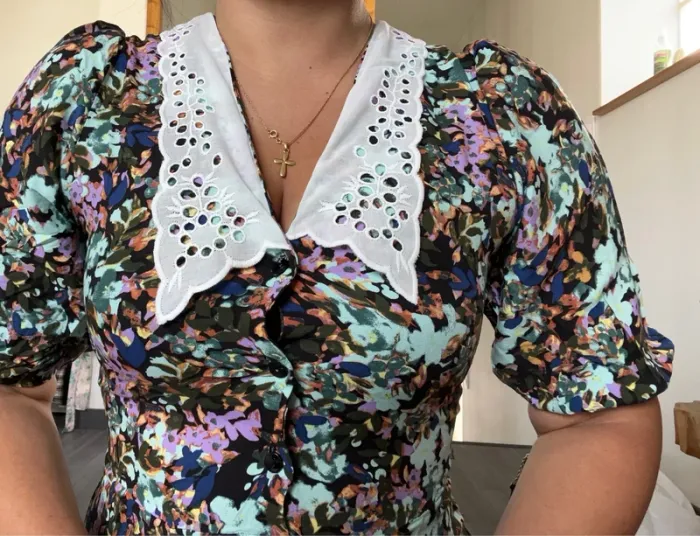 Robe à fleurs col Claudine Crep - photo numéro 2