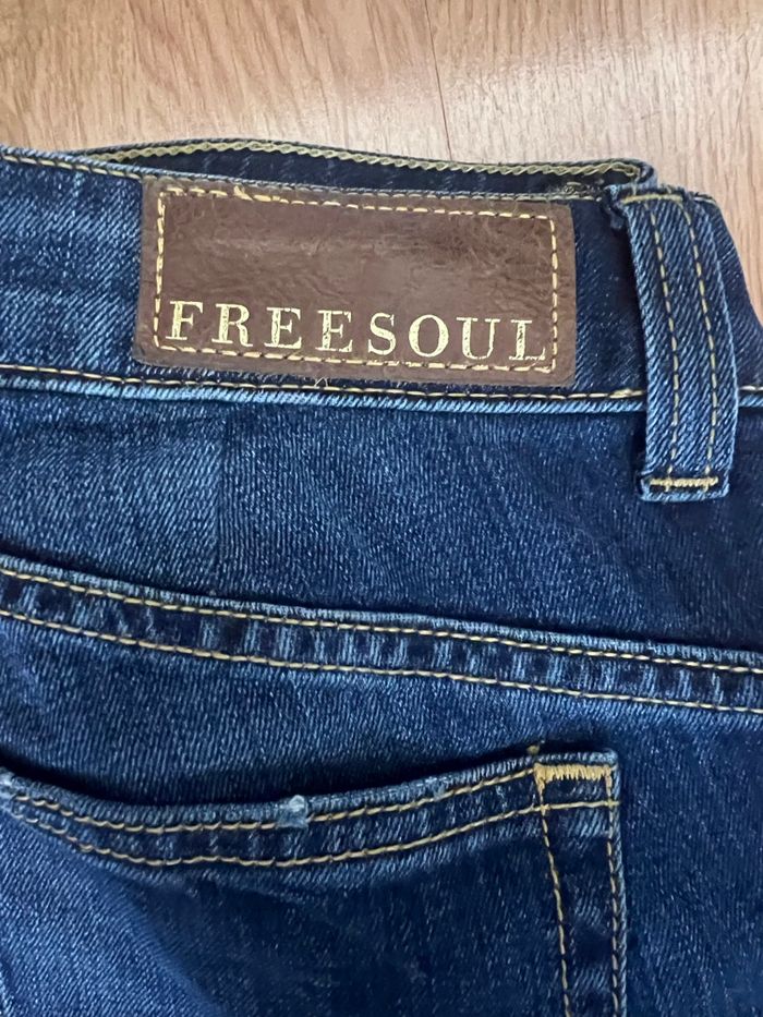 Jean Freesoul bleu foncé taille 28 - photo numéro 3