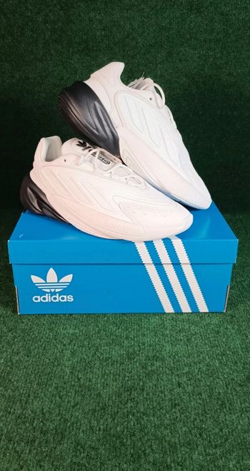 Adidas Ozelia Baskets Chaussures