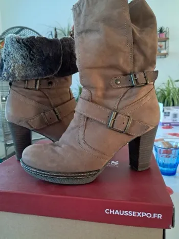 Bottes marron taille 39