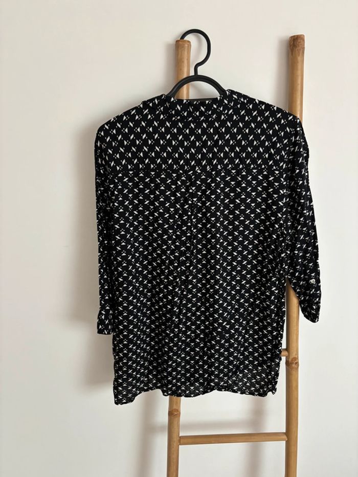 Chemise noire - photo numéro 2