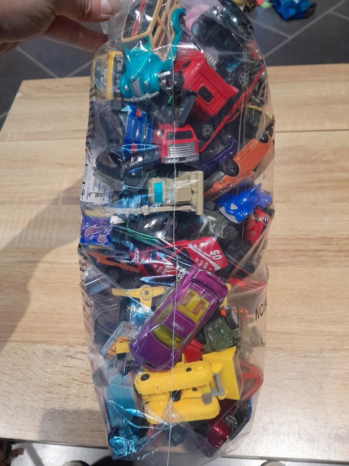 Lot de 89 véhicules voiture camion ect - photo numéro 19