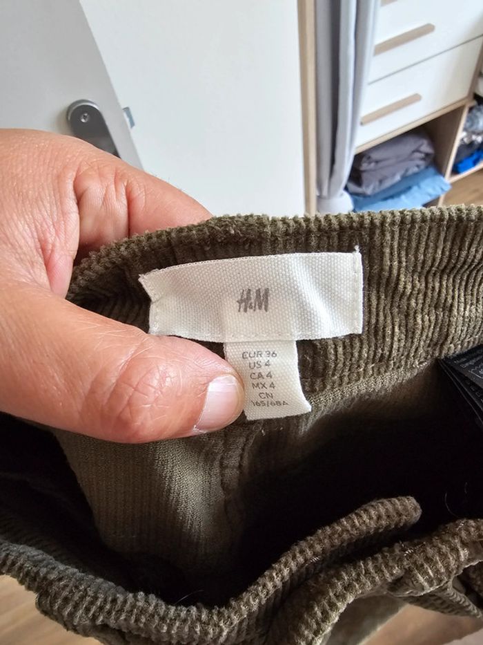 Pantalon velours côtelé H&M Taille 40 et Taille 36 - photo numéro 6