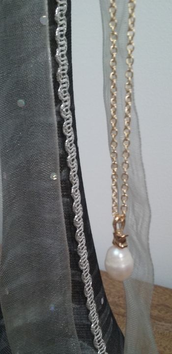 chaîne et pendentif femme