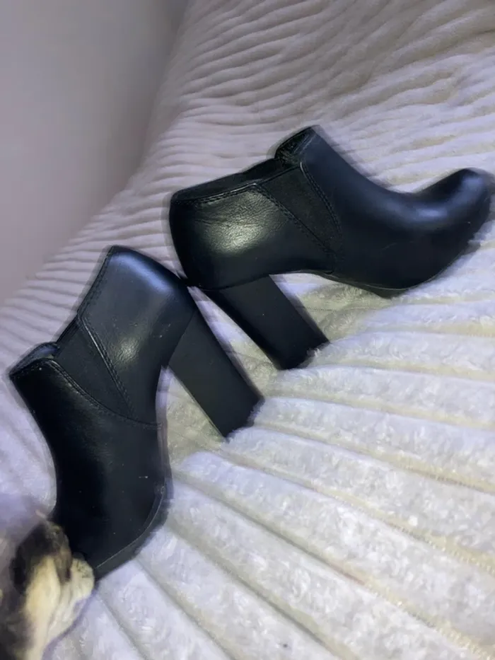 Bottillons noir taille 35 - photo numéro 3