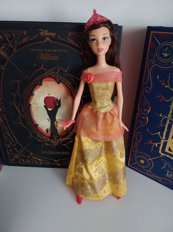 Poupée Belle Beauty and the Beast Sparkling Princess 2011 Belle à paillettes