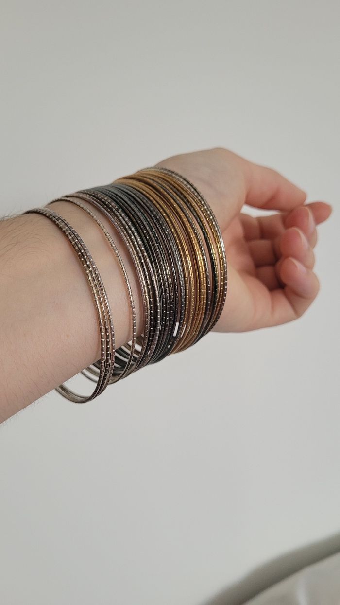 Lot de bracelets ronds