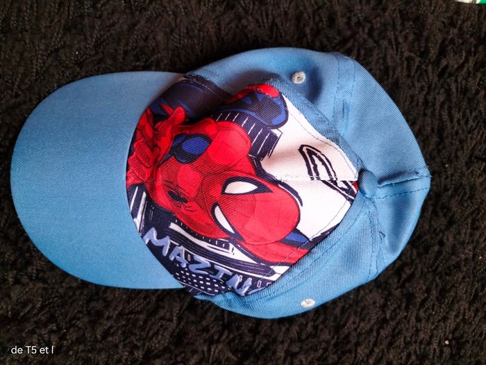 Casquette garçon spiderman taille 52
