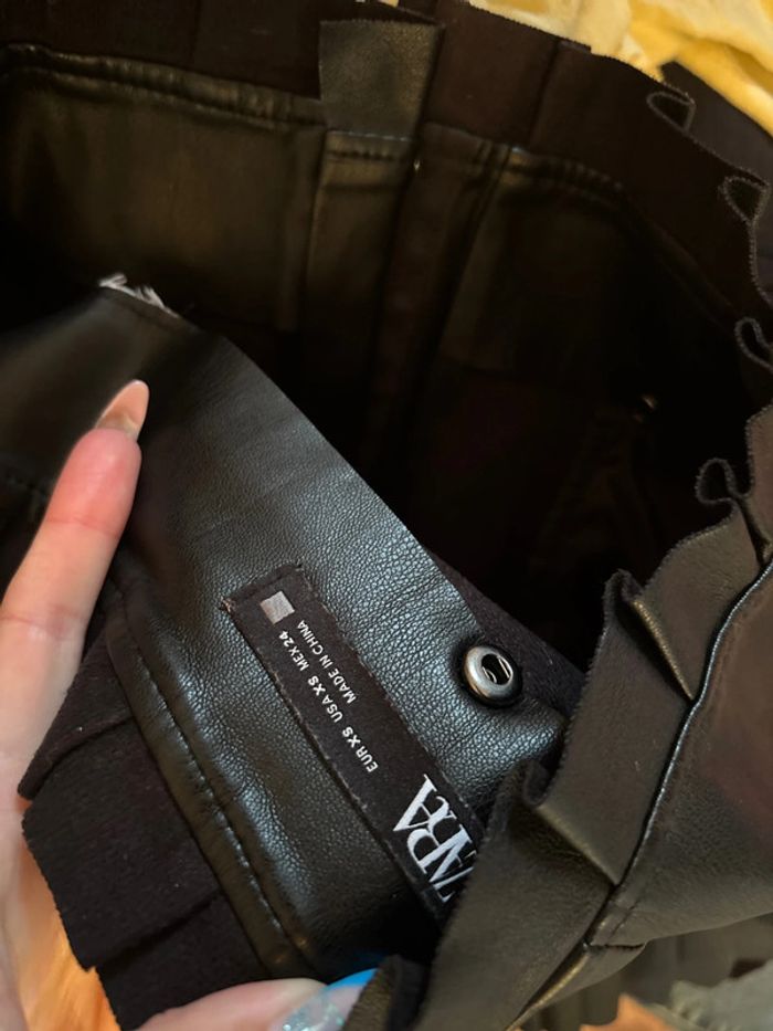 Jupe simili cuir - photo numéro 4