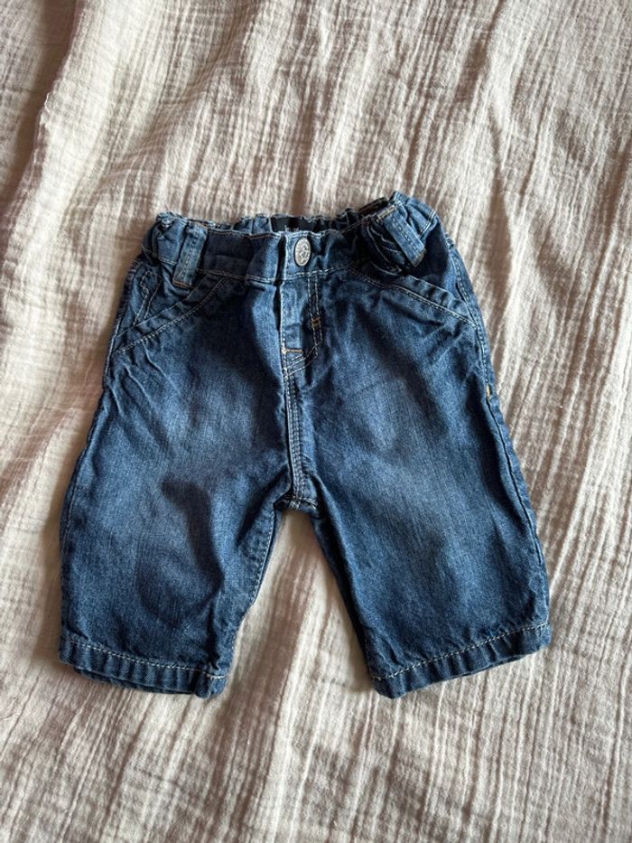 Short jeans