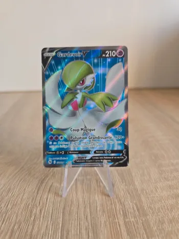 Gardevoir V 070/073