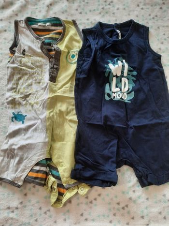 Lot de combinaisons d'été