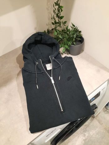 Pull Sweat à capuche zippé Nike – Noir – Taille L (équiv. M)
