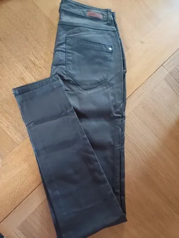 Jean enduit marron