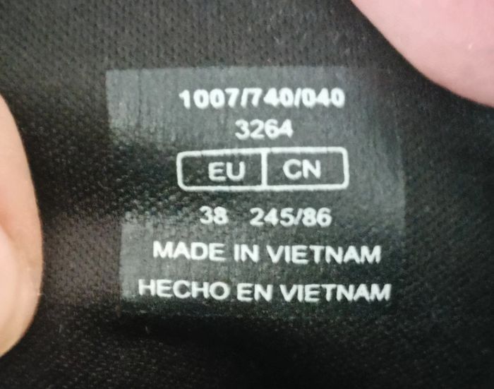 Bottes tendance noir lacées Pull&Bear taille 38 - photo numéro 6