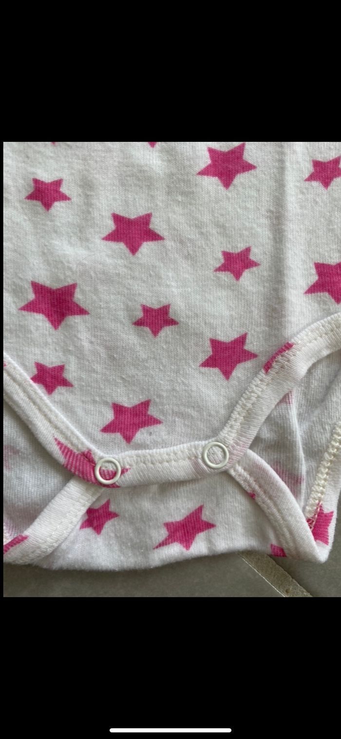 Body fille avec étoiles 3 mois - photo numéro 7