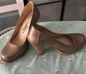 Talons doré