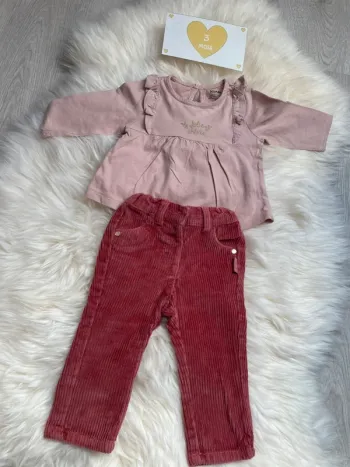 3 mois - Ensemble T-shirt ML et Pantalon velours