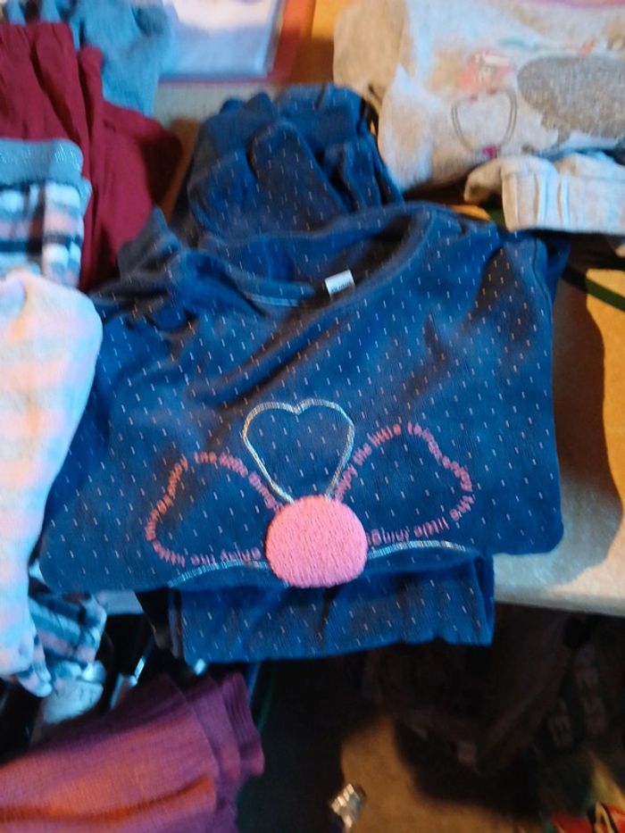 Lot vêtements fille taille 8 ans - photo numéro 4